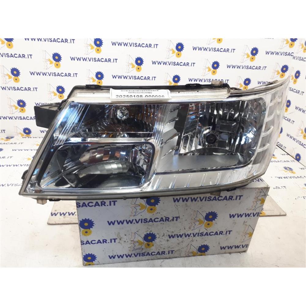 Portalampada Fanale Anteriore Sinistro Usato Dal 2011 Fiat Freemont (2011)