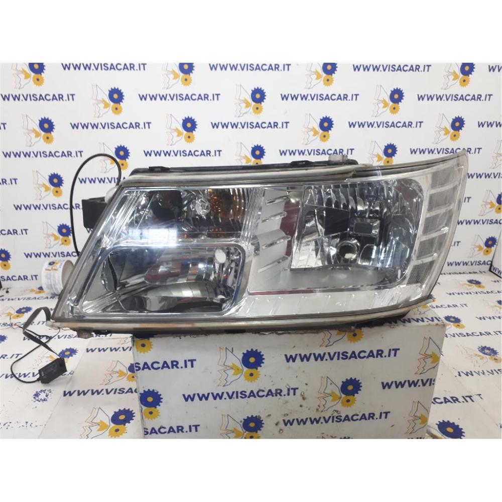 Portalampada Fanale Anteriore Sinistro Usato Dal 2011 Fiat Freemont (2011)