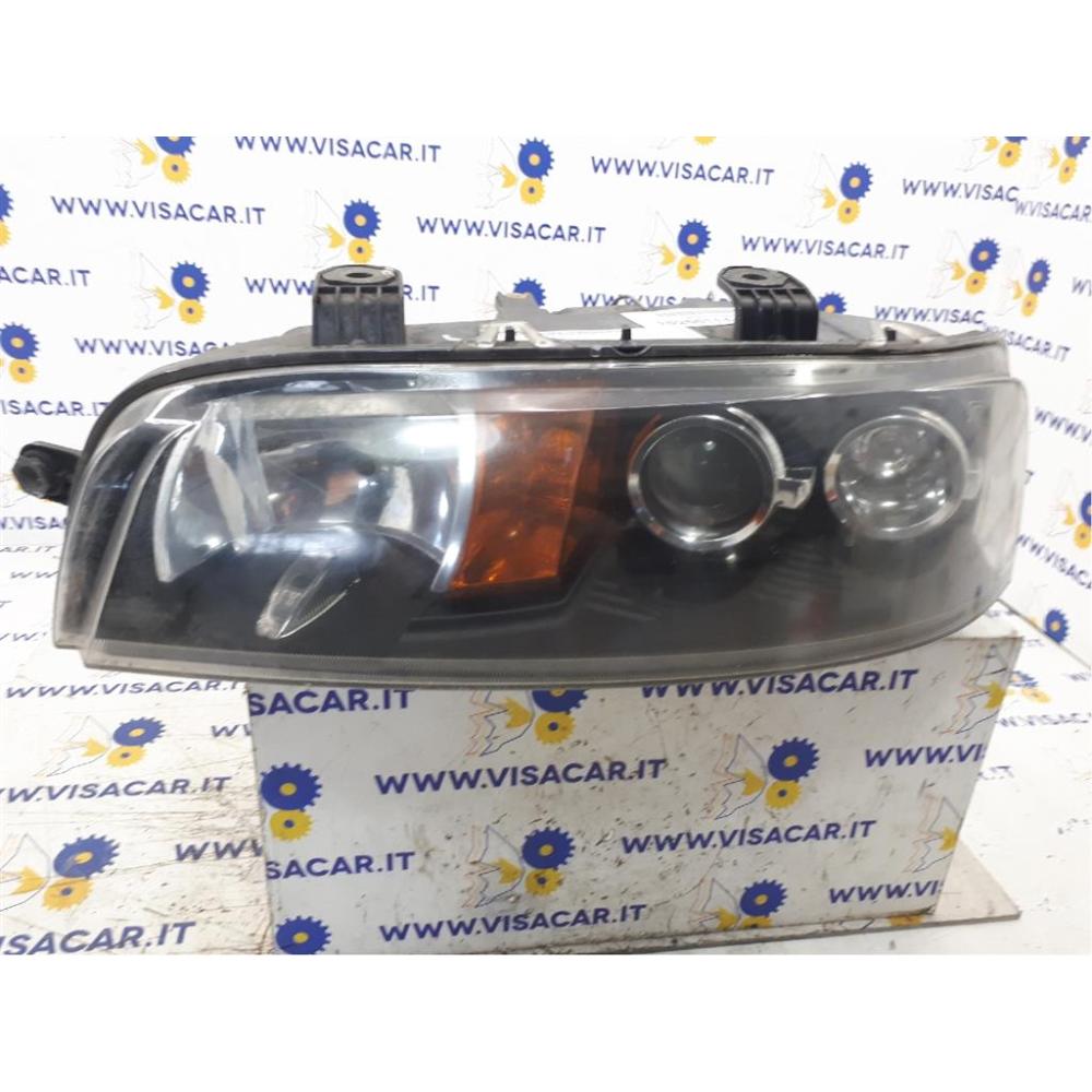 Portalampada Fanale Anteriore Sinistro Usato Dal 1999 Al 2005 Fiat Punto «Ii» (2000)