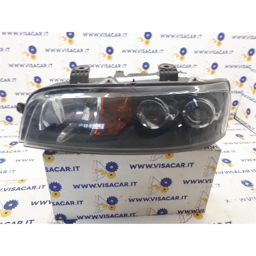 Portalampada Fanale Anteriore Sinistro Usato Dal 1999 Al 2005 Fiat Punto «Ii» (2000)