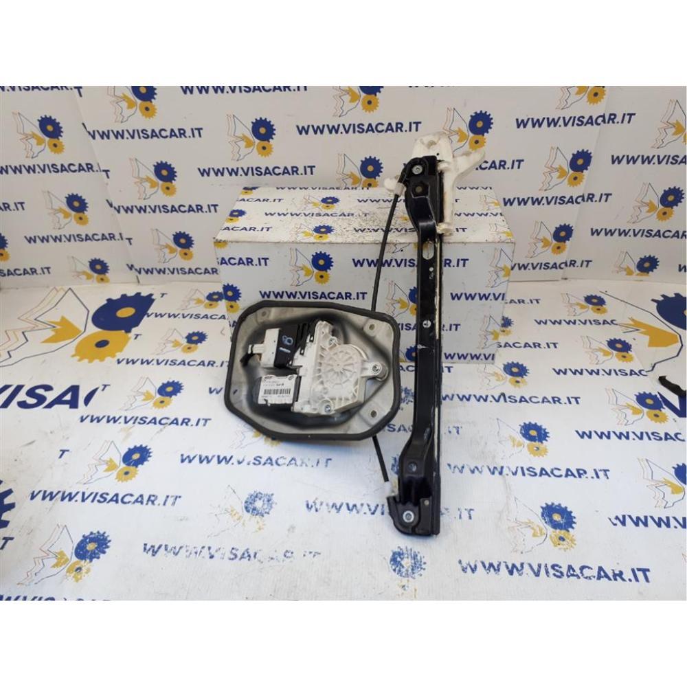 Alzacristallo Porta Posteriore Destro Usato Dal 2003 Al 2009 Volkswagen Golf «V» (2004)