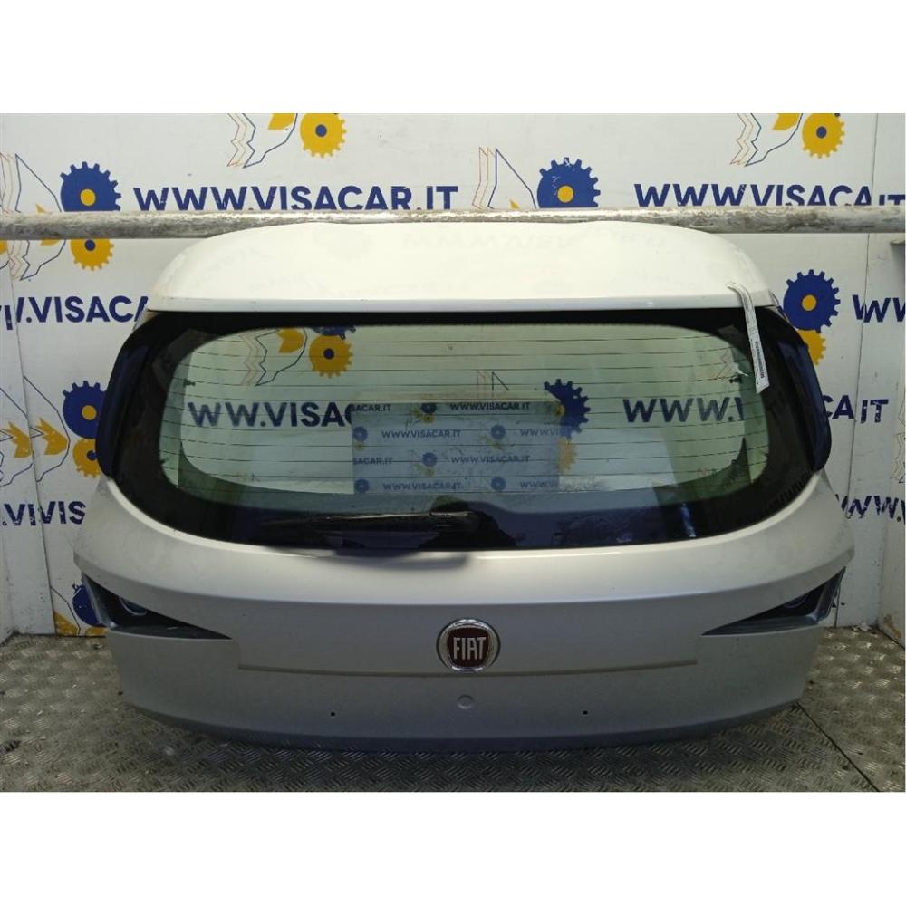 Portello Posteriore Usato Dal 2015 Fiat Tipo «Ii» (2016)