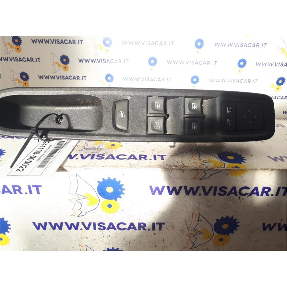 Pulsantiera Multifunzione Lato Guida Sinistro Usato Dal 2020 Dacia Sandero «Iii» (2020)