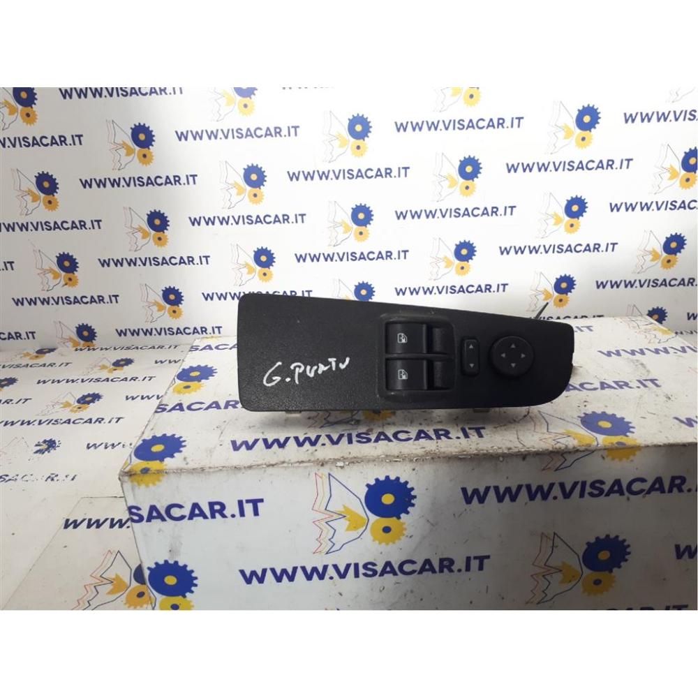 Pulsantiera Multifunzione Lato Guida Sinistro Usato Fiat Grande Punto (2006)