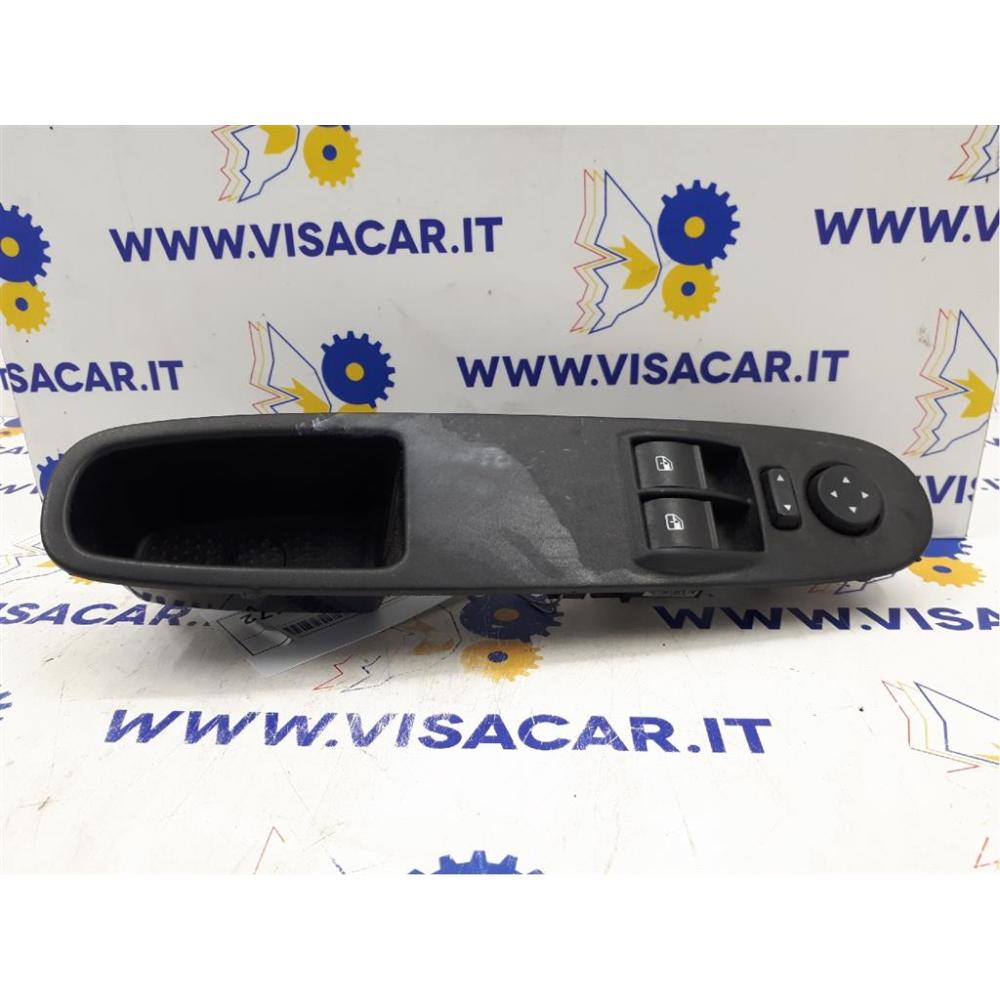 Pulsantiera Multifunzione Lato Guida Sinistro Usato Dal 2009 Al 2013 Fiat Punto Evo (2010)