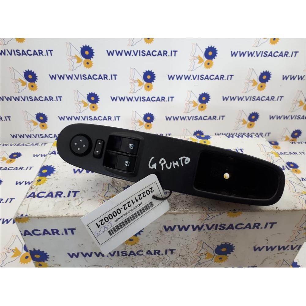 Pulsantiera Multifunzione Lato Guida Sinistro Usato Dal 2009 Al 2013 Fiat Punto Evo (2010)