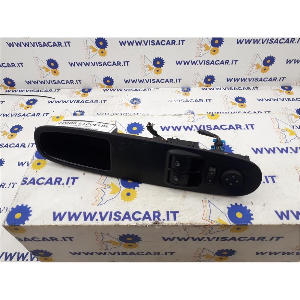 Pulsantiera Multifunzione Lato Guida Sinistro Usato Dal 2009 Al 2013 Fiat Punto Evo (2010)