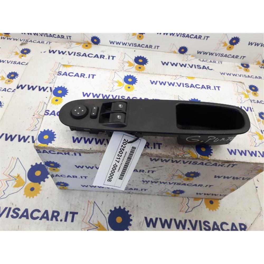 Pulsantiera Multifunzione Lato Guida Sinistro Usato Dal 2009 Fiat Punto Evo (2010)