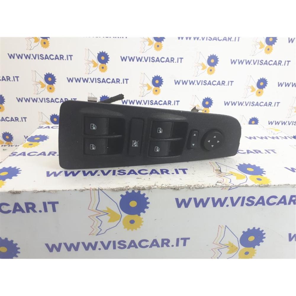 Pulsantiera Multifunzione Lato Guida Sinistro Usato Dal 2003 Al 2009 Fiat Stilo Sw (2002)