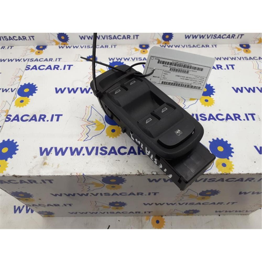 Pulsantiera Multifunzione Lato Guida Sinistro Usato Dal 2008 Al 2013 Ford Fiesta «Vi» (2012)