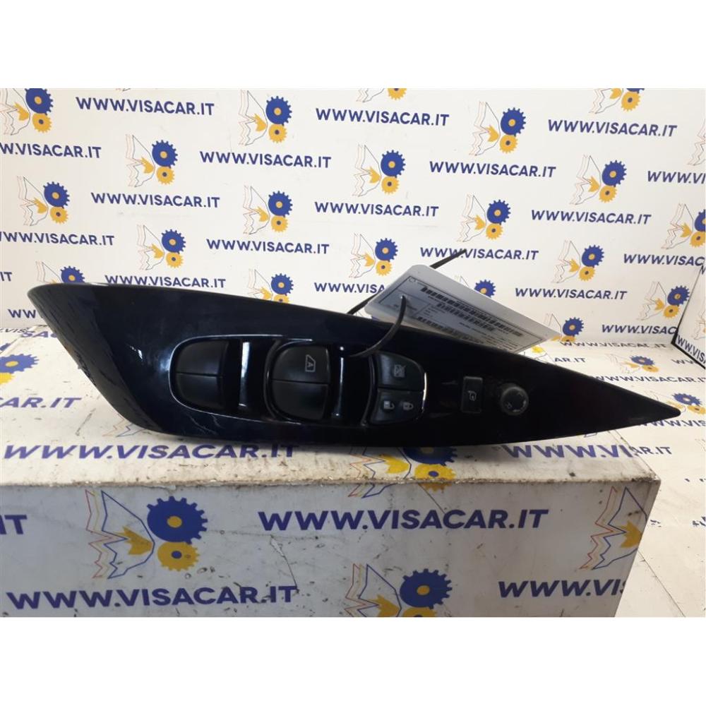 Pulsantiera Multifunzione Lato Guida Sinistro Usato Dal 2011 Nissan Leaf «I» (2013)