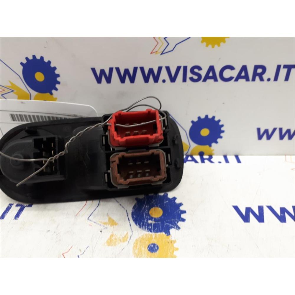 Pulsantiera Multifunzione Lato Guida Sinistro Usato Dal 2010 Al 2014 Renault Master «Iv» (2010)