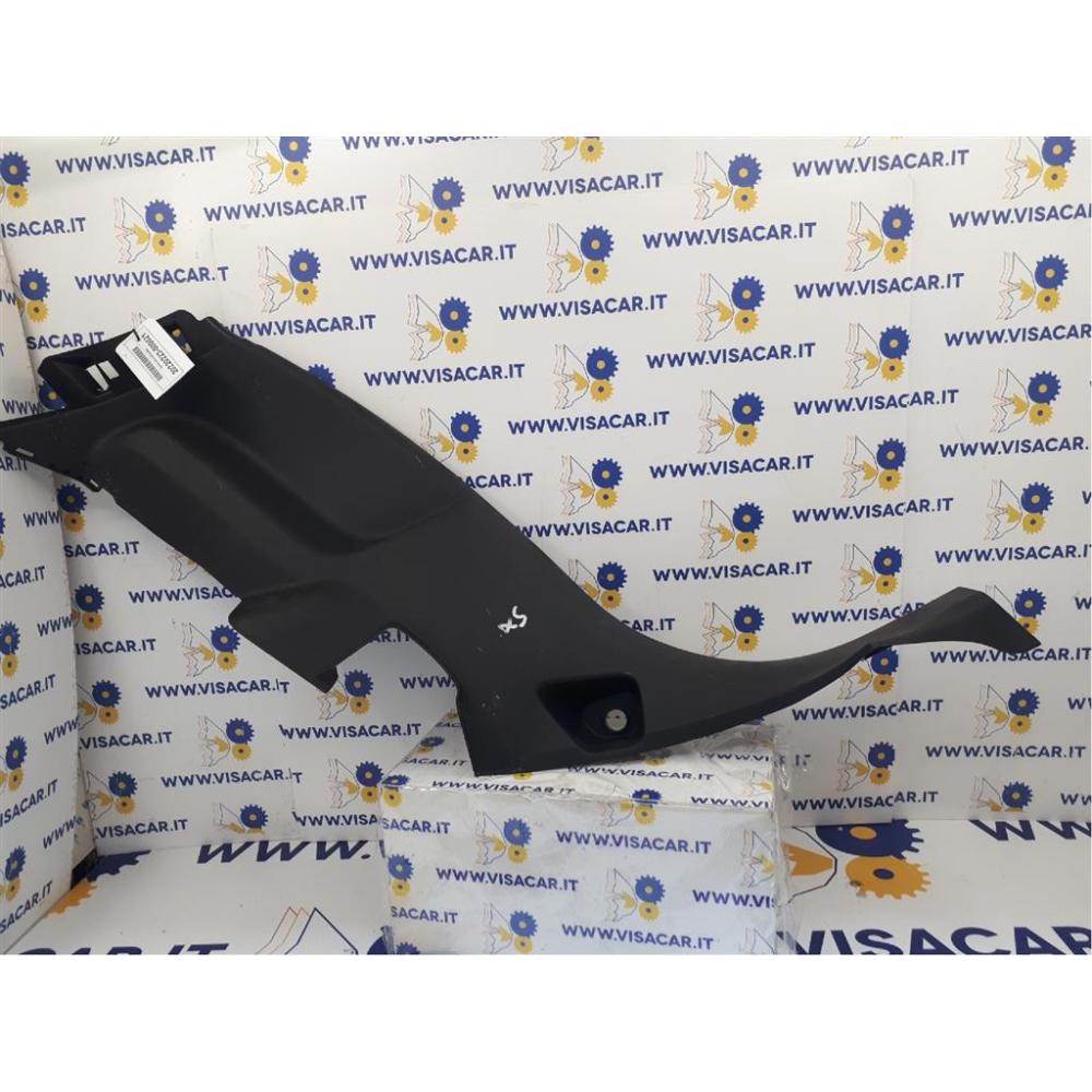 Rivestimento Interno Montante Centrale Sinistro Usato Dal 2019 Peugeot 208 «Ii» (2019)