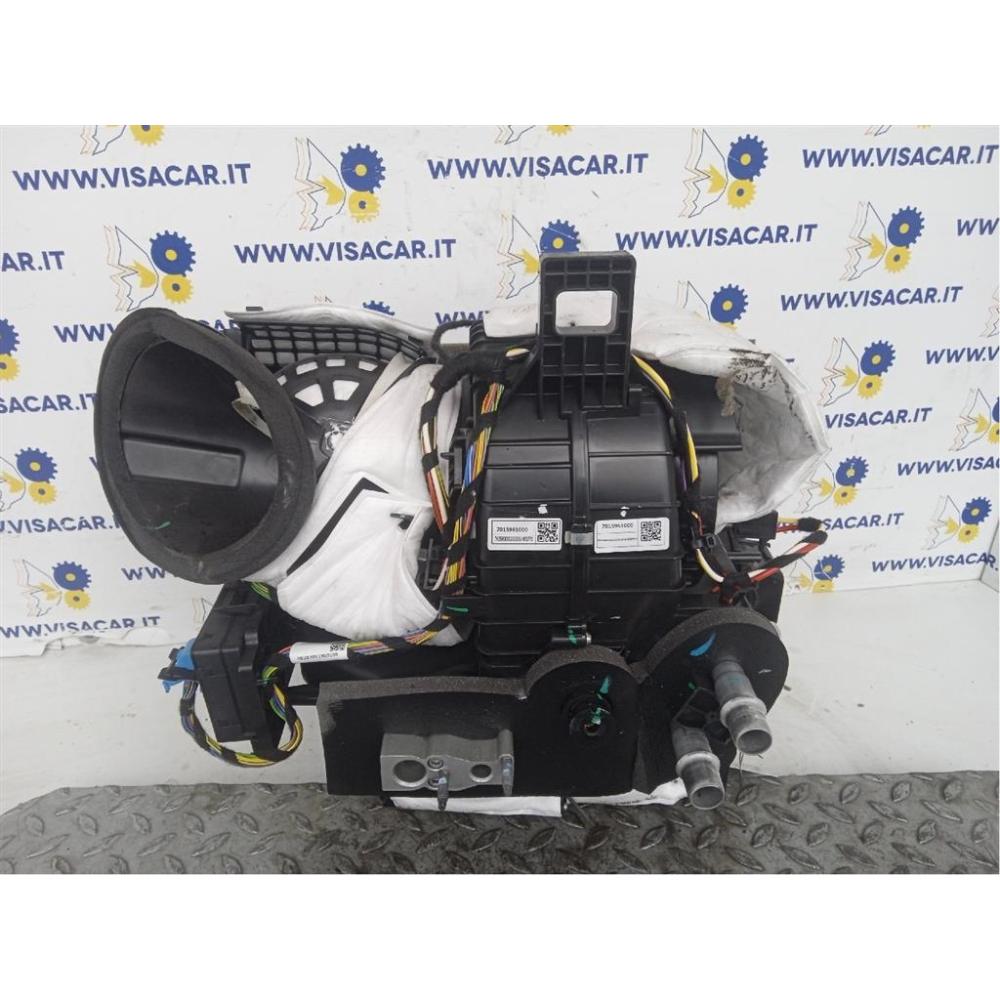 Scatola Riscaldamento Usato Dal 2019 Opel Corsa «F» (2019)