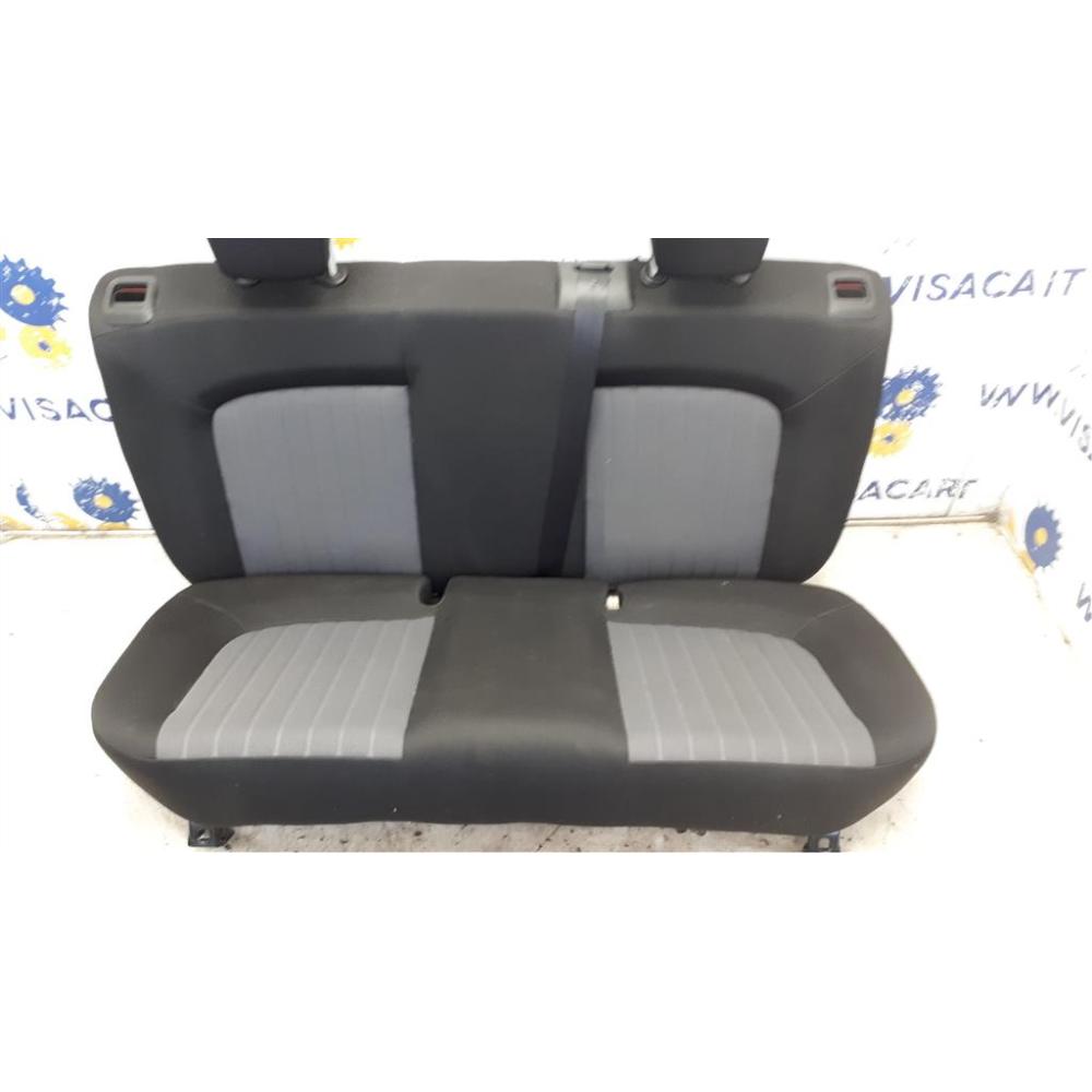 Sedile Completo Posteriore Usato Dal 2017 Fiat Punto Evo (2010)