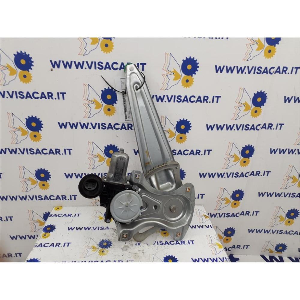 Alzacristallo Porta Posteriore Sinistro Usato Dal 2017 Toyota Yaris «Iv» (2017)