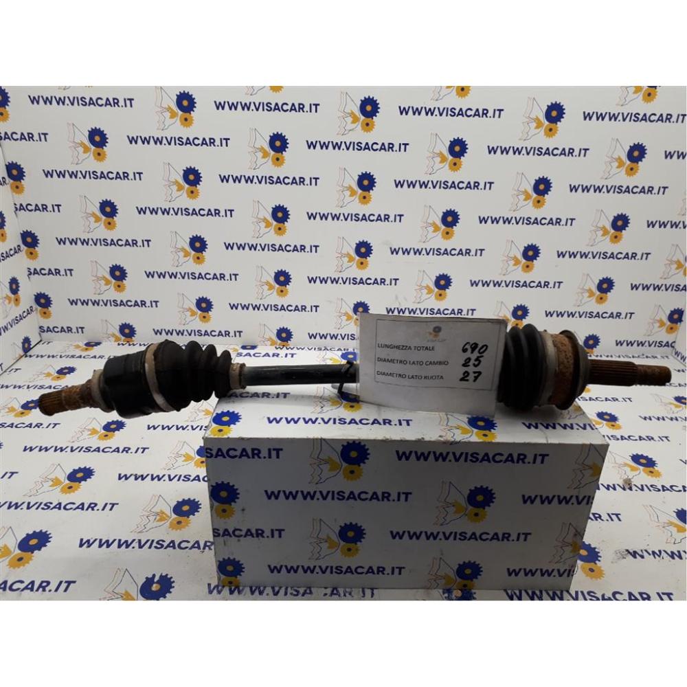 Semiasse Anteriore Sinistro Usato Dal 2014 Toyota Yaris «Iv» (2014)