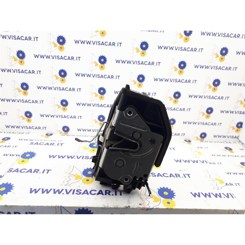 Serratura Porta Anteriore Destro Usato Dal 2004 Al 2007 Bmw Serie 1 «E87» Berlina (2005)