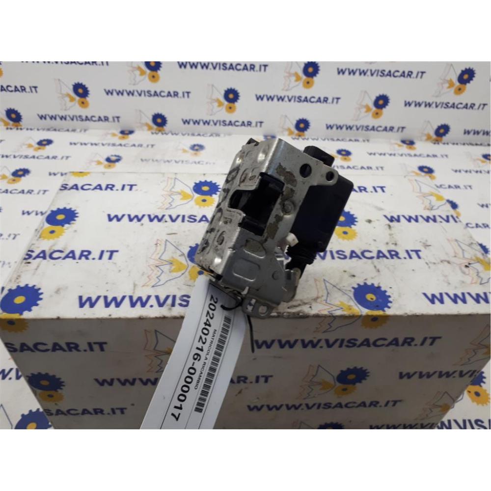 Serratura Porta Anteriore Destro Usato Dal 2010 Dacia Duster «I» (2010)