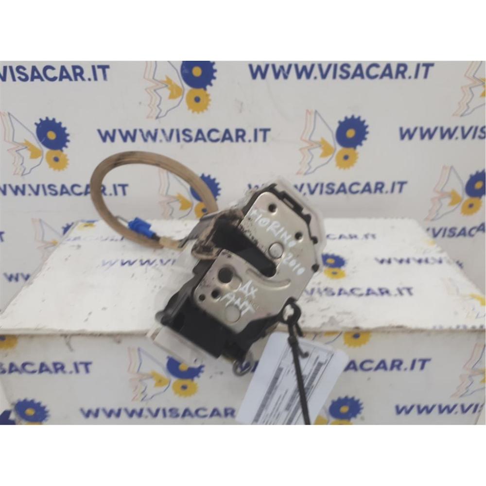 Serratura Porta Anteriore Destro Usato Dal 2007 Al 2016 Fiat Fiorino «Iii» (2016)