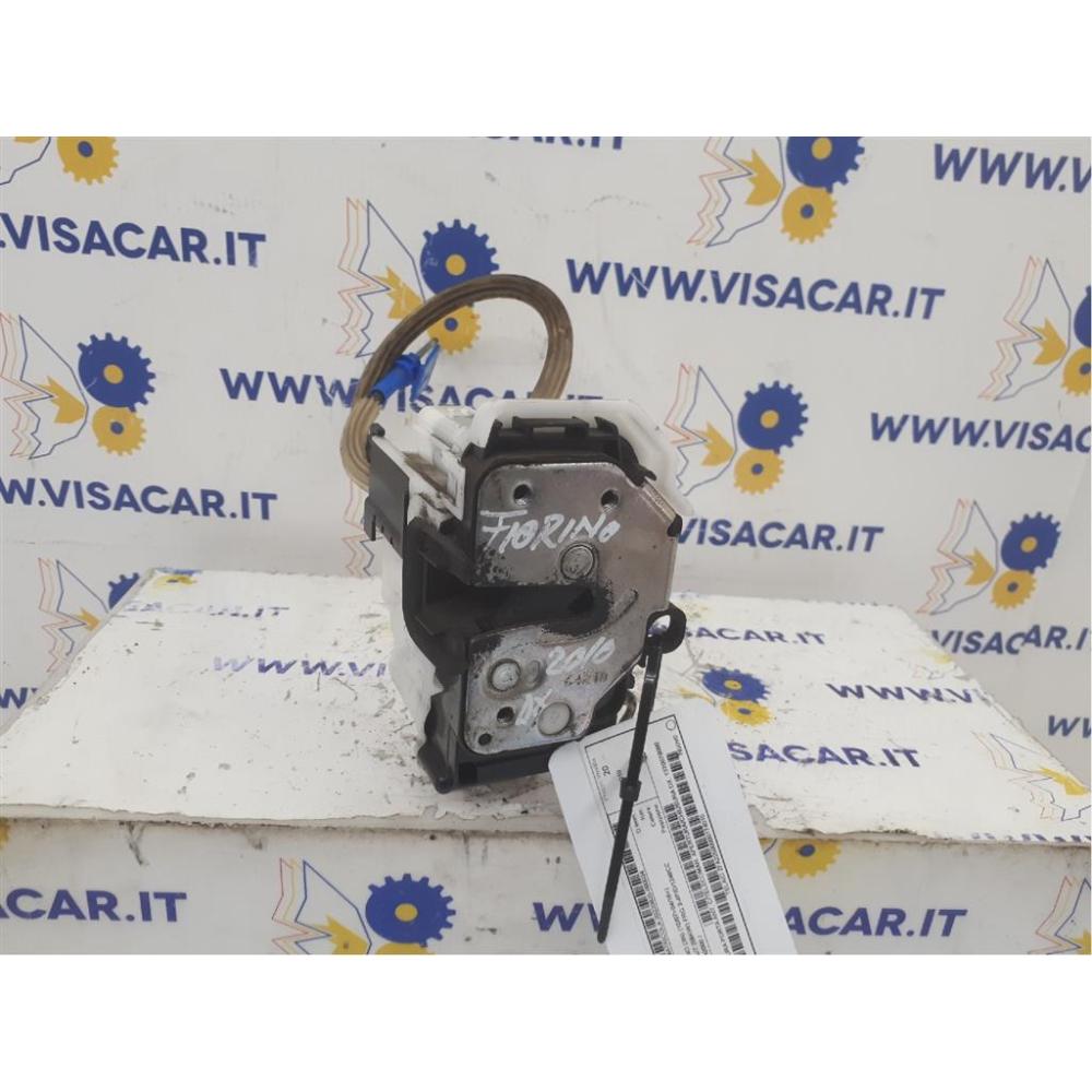Serratura Porta Anteriore Destro Usato Dal 2007 Al 2016 Fiat Fiorino «Iii» (2016)