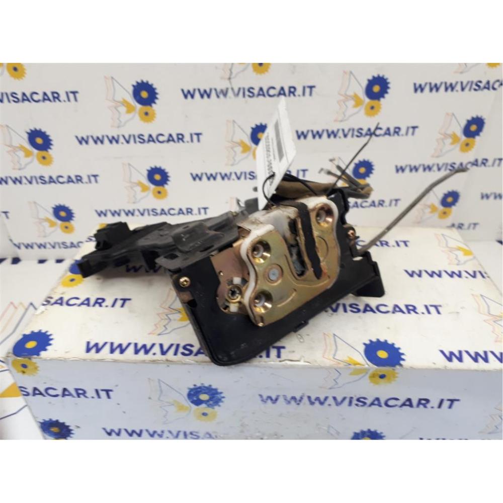 Serratura Porta Anteriore Destro Usato Mazda 2 «I» (2003)