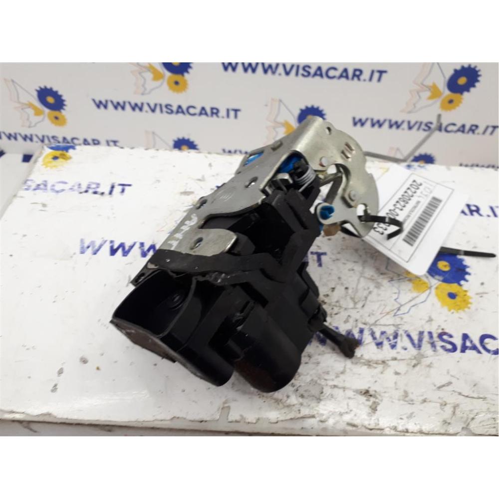 Serratura Porta Anteriore Destro Usato Dal 2015 Opel Karl (2015)