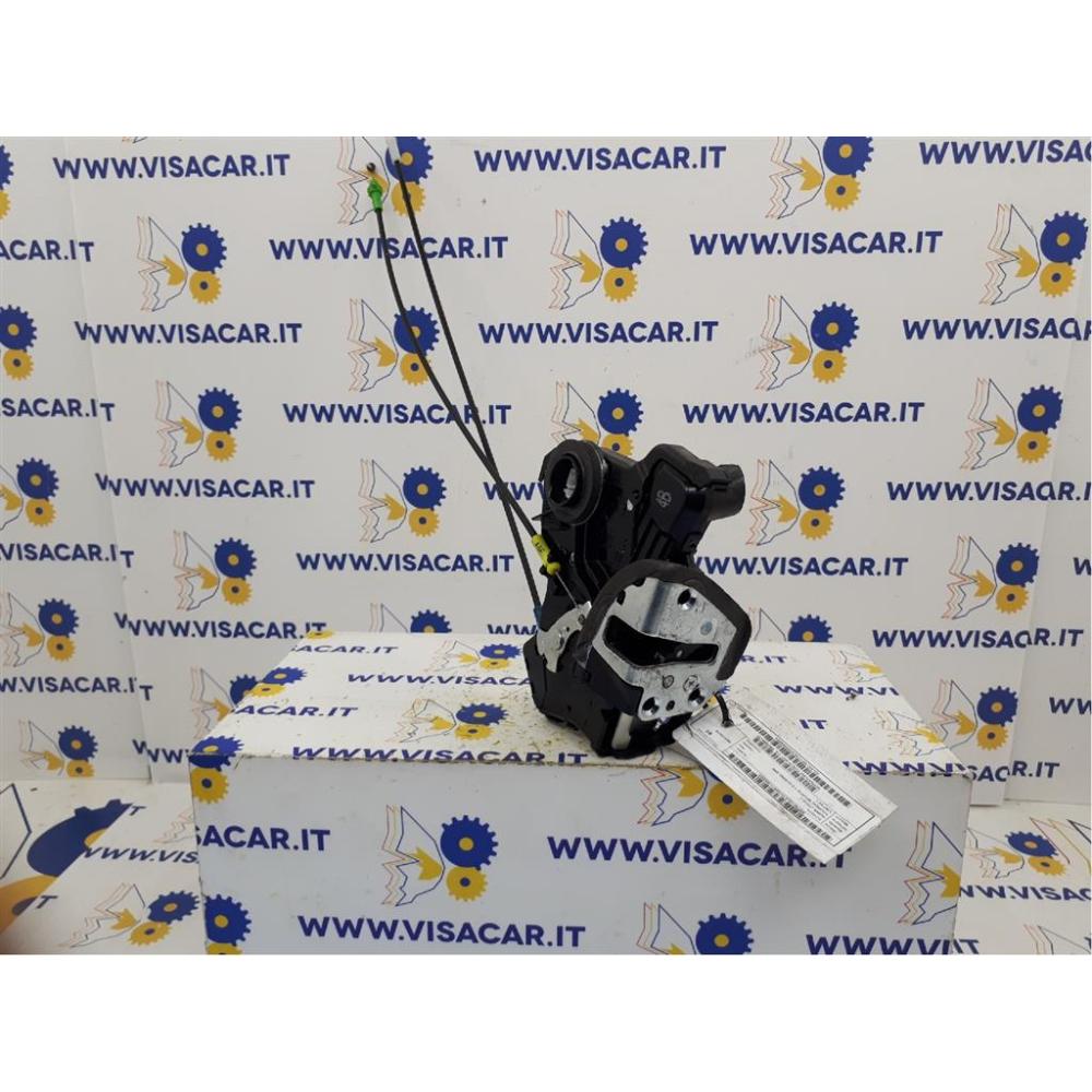 Serratura Porta Anteriore Destro Usato Dal 2012 Toyota Auris Touring Sports (2013)