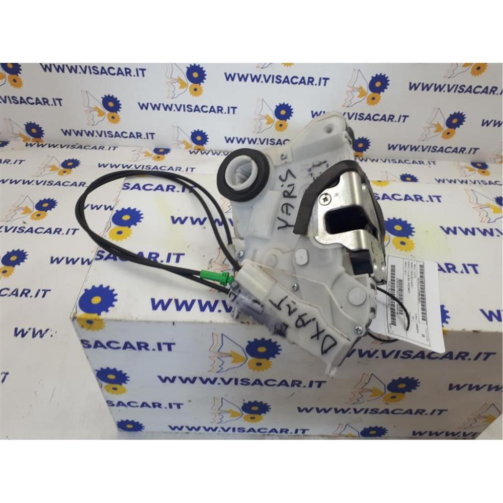 Serratura Porta Anteriore Destro Usato Dal 2011 Al 2015 Toyota Yaris «Iv» (2012)