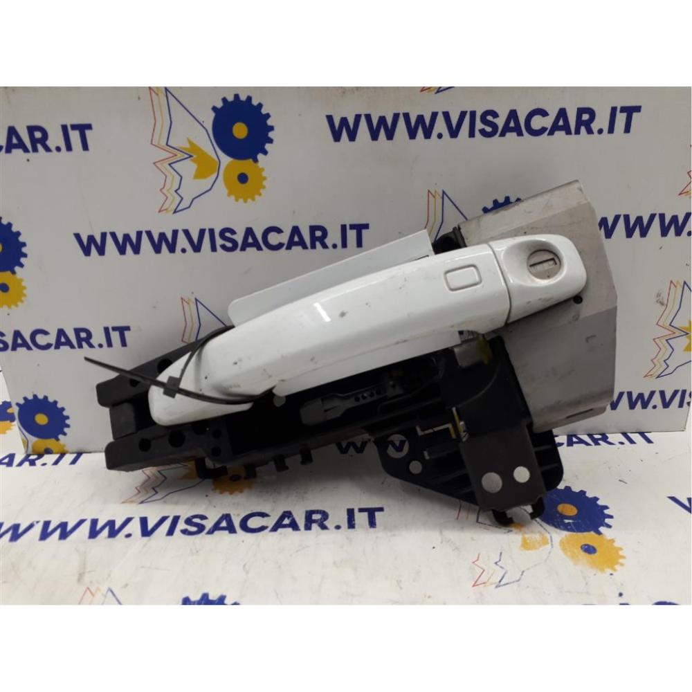 Supporto Maniglia Esterna Anteriore Sinistro Usato Dal 2010 Audi A1 «8Xa» Sportback (2012)