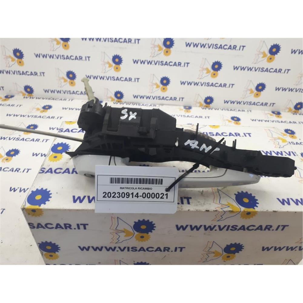 Supporto Maniglia Esterna Anteriore Sinistro Usato Bmw Serie 1 «F20» Berlina (2012)