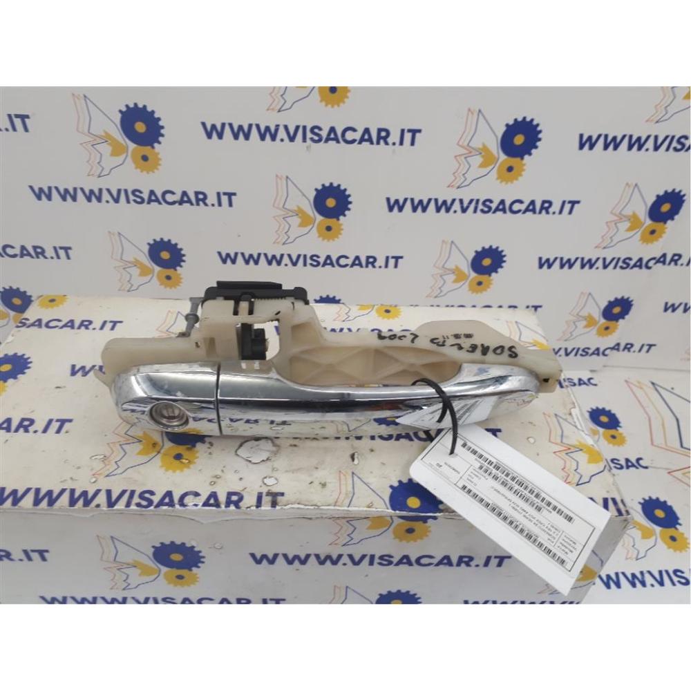 Supporto Maniglia Esterna Anteriore Sinistro Usato Dal 2009 Kia Sorento «Iii» (2010)