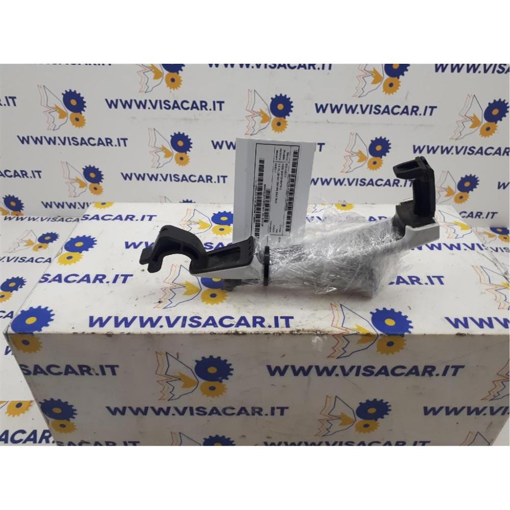 Supporto Maniglia Esterna Anteriore Sinistro Usato Dal 2013 Al 2016 Peugeot 208 «I» (2015)