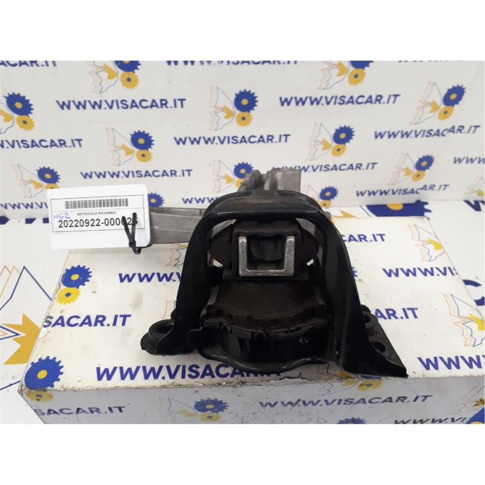 Supporto Motore Usato Dal 2014 Al 2018 Nissan Qashqai «Ii» (2014)