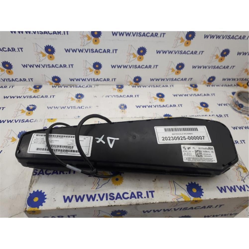 Air-Bag Sedile (anteriore) Destro Usato Bmw Serie 1 «F20» Berlina (2012)