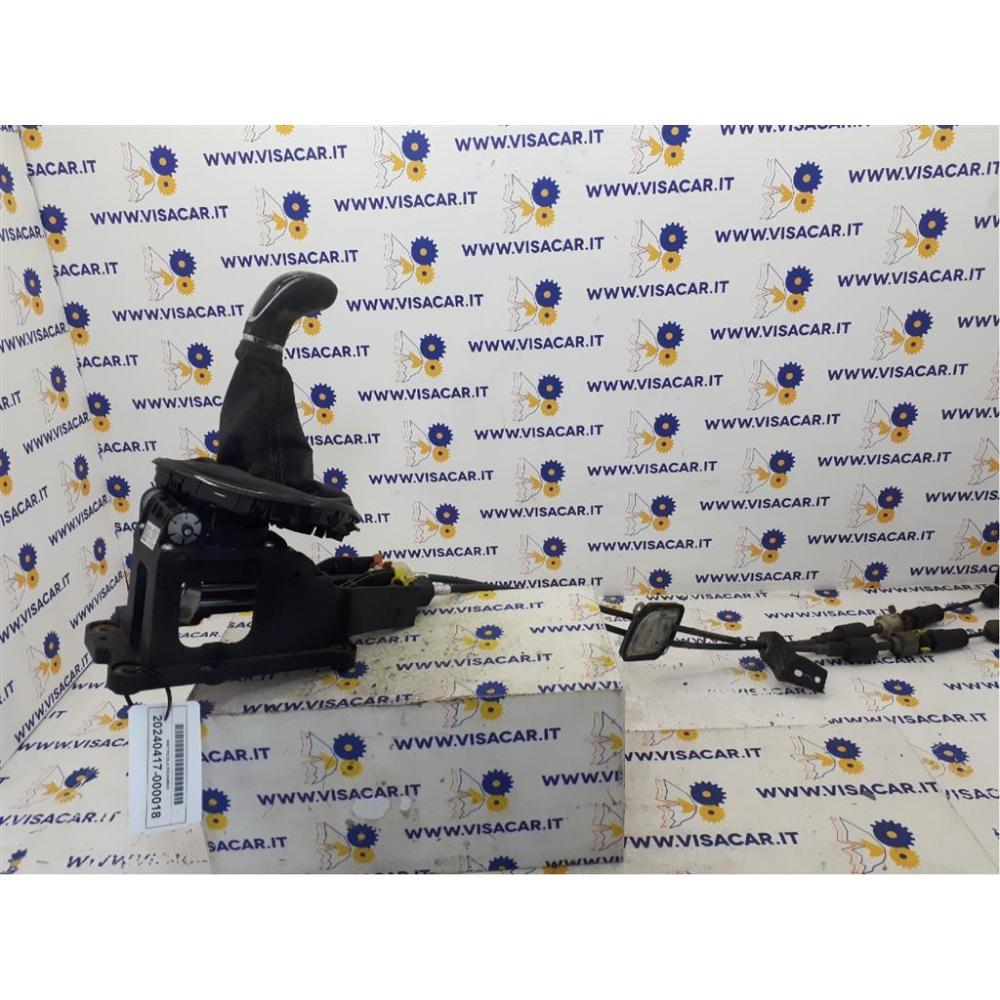 Asta Leva Cambio Usato Dal 2015 Opel Karl (2015)