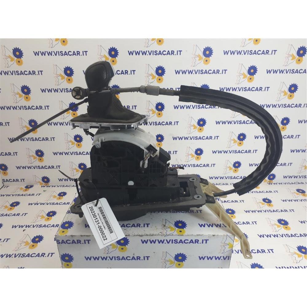 Asta Leva Cambio Usato Dal 2010 Volkswagen Touareg «Iii» (2010)