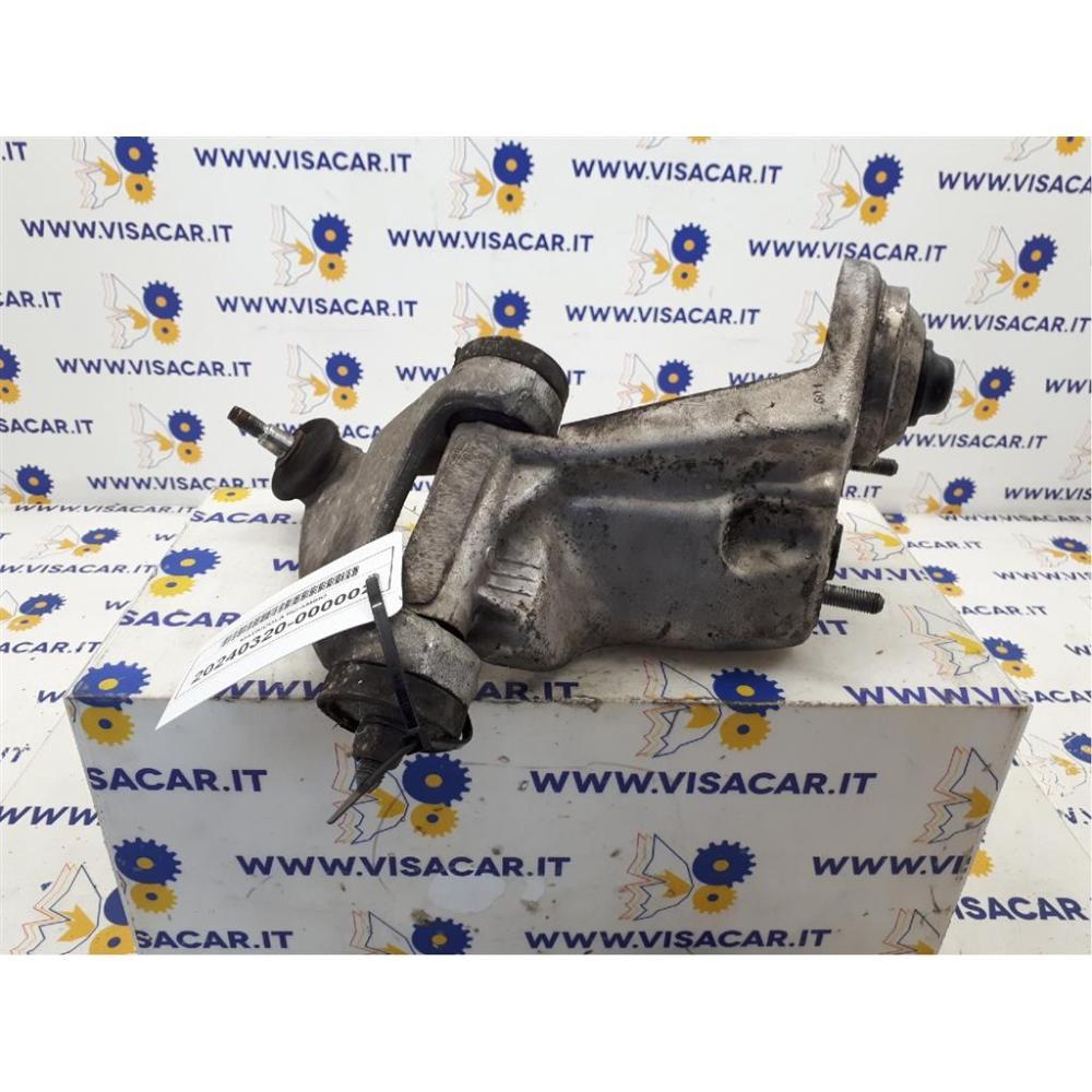 Braccio Oscillante Anteriore Destro Usato Dal 2000 Al 2006 Alfa Romeo 147 «I» (2001)