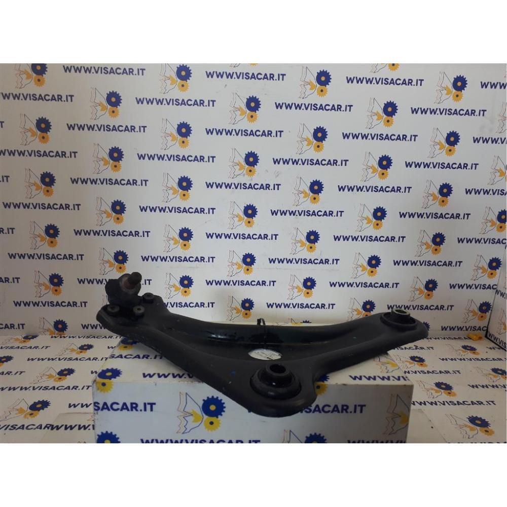 Braccio Oscillante Anteriore Destro Usato Dal 2013 Al 2016 Citroen C3 «Ii» (2013)