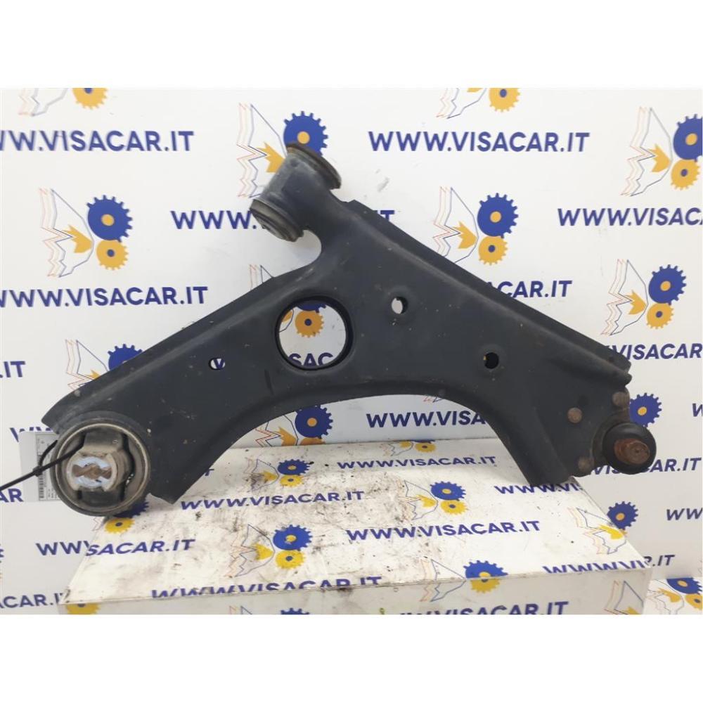 Braccio Oscillante Anteriore Destro Usato Dal 2009 Fiat Doblò «Iii» (2010)