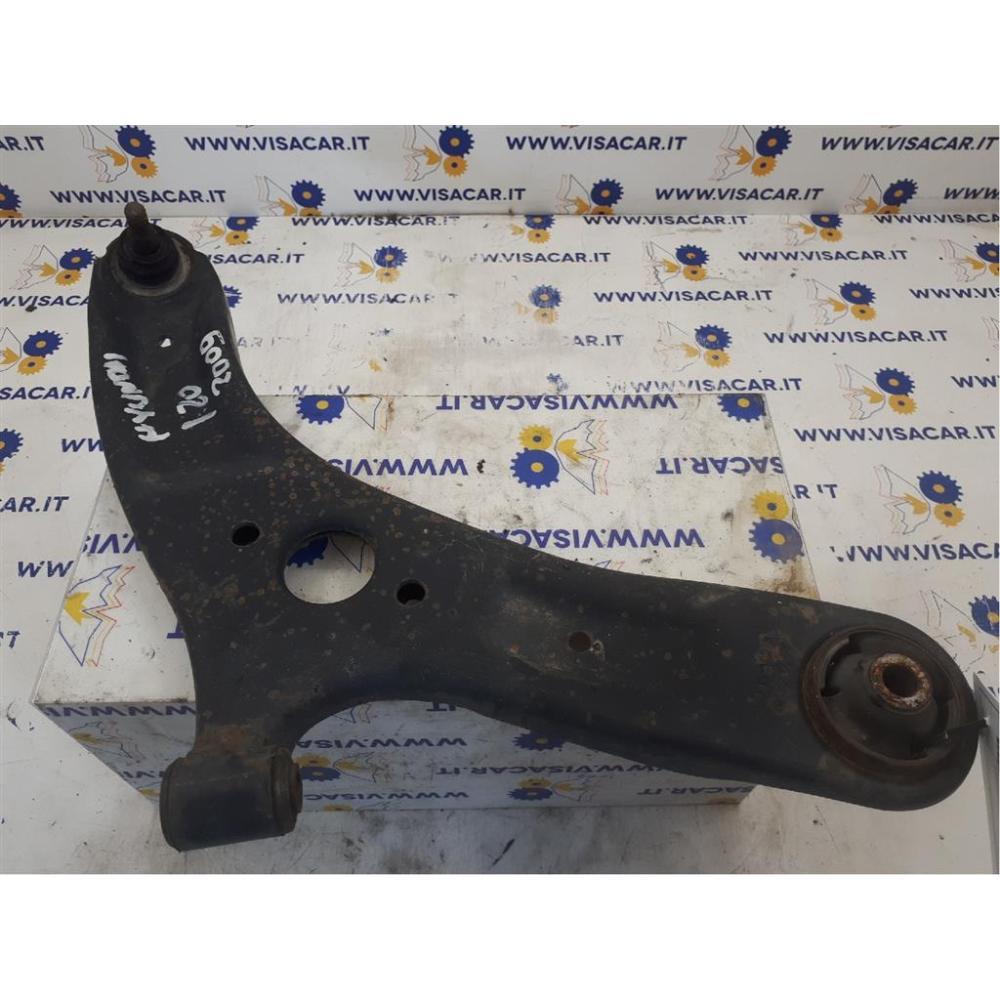 Braccio Oscillante Anteriore Destro Usato Dal 2009 Hyundai I20 «I» (2009)