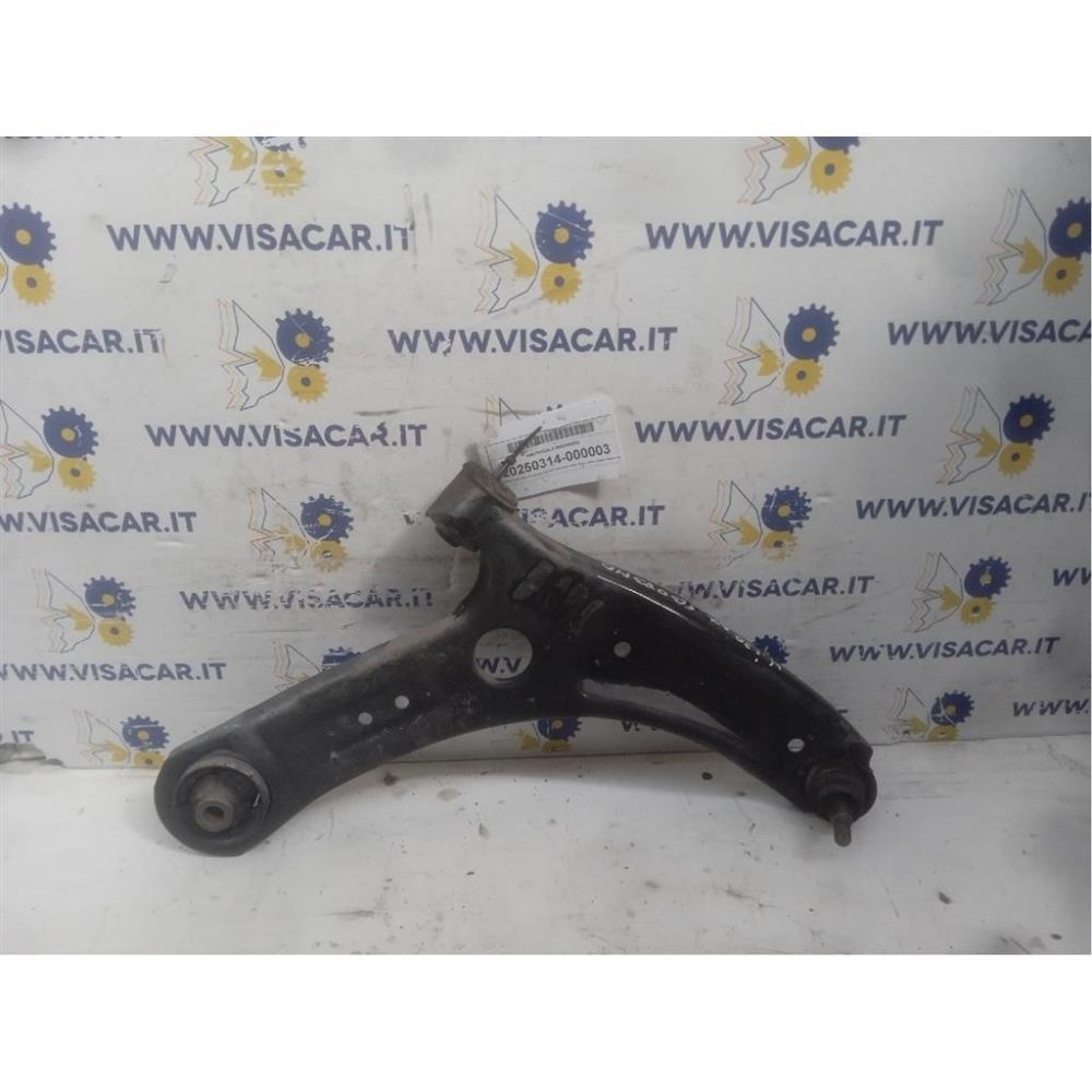 Braccio Oscillante Anteriore Destro Usato Dal 2014 Hyundai I20 «Ii» (2014)