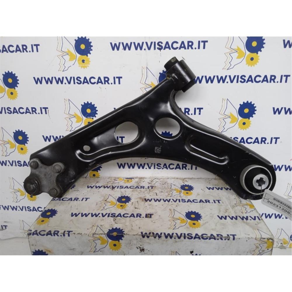 Braccio Oscillante Anteriore Destro Usato Dal 2019 Peugeot 208 «Ii» (2019)