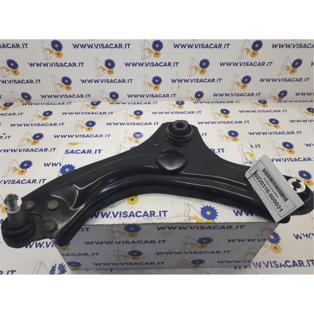 Braccio Oscillante Anteriore Destro Usato Dal 2019 Renault Clio «V» (2019)