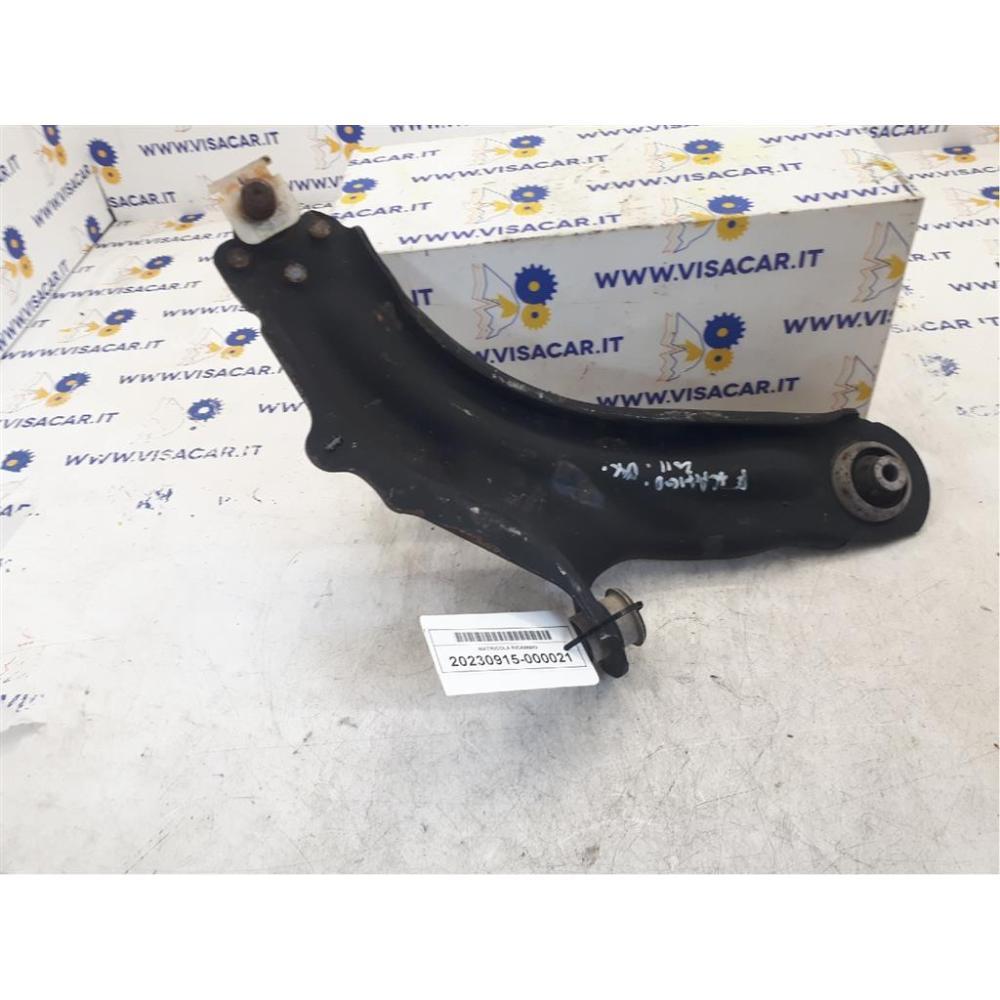 Braccio Oscillante Anteriore Destro Usato Dal 2008 Renault Kangoo «Iii» (2008)