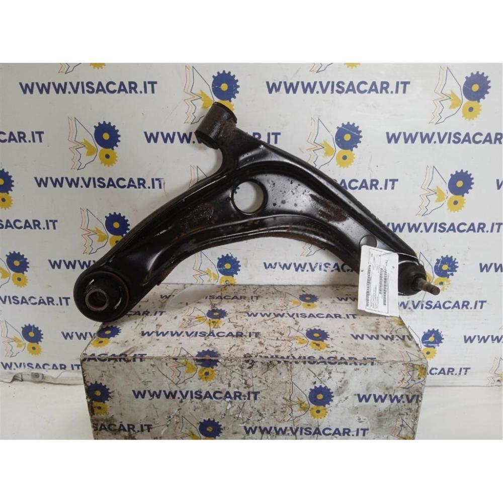 Braccio Oscillante Anteriore Destro Usato Dal 2014 Al 2017 Toyota Yaris «Iv» (2014)