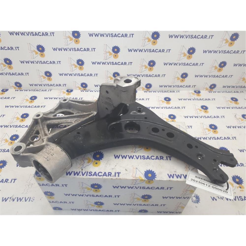 Braccio Oscillante Anteriore Destro Usato Dal 2001 Al 2005 Volkswagen Polo «Iv» (2002)