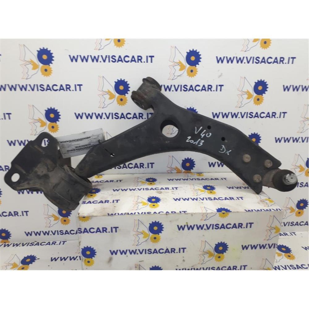 Braccio Oscillante Anteriore Destro Usato Dal 2012 Volvo V40 «Ii» (2012)