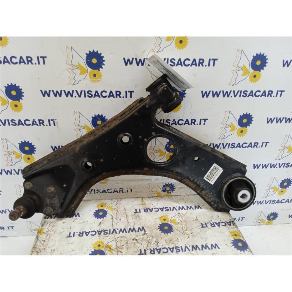 Braccio Oscillante Anteriore Sinistro Usato Dal 2013 Fiat Linea (2007)