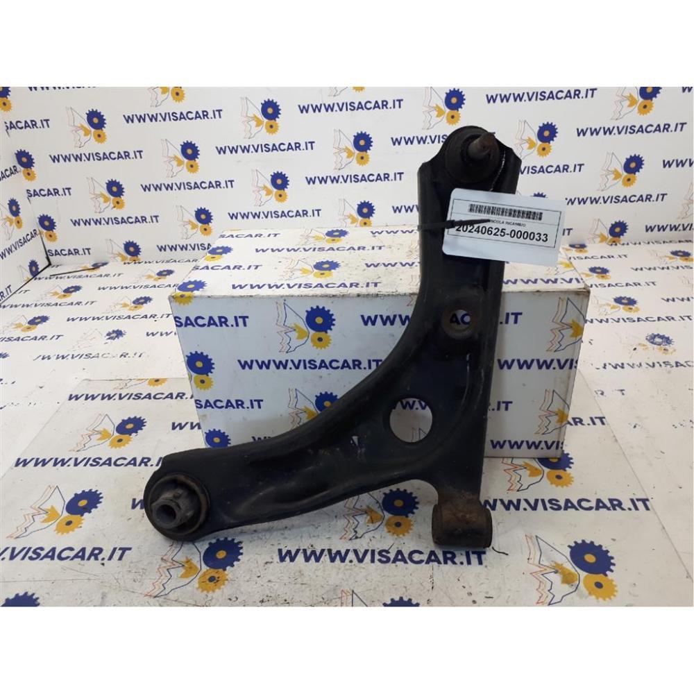 Braccio Oscillante Anteriore Sinistro Usato Dal 2014 Al 2019 Peugeot 108 (2014)